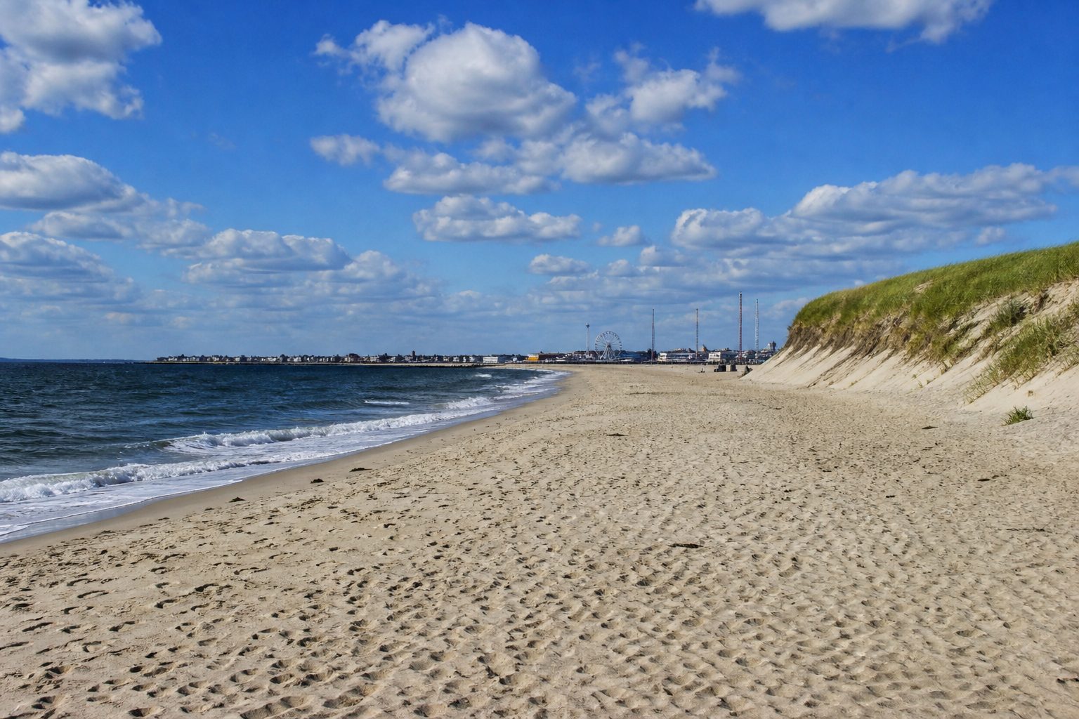 Family Friendly Salisbury Beach House